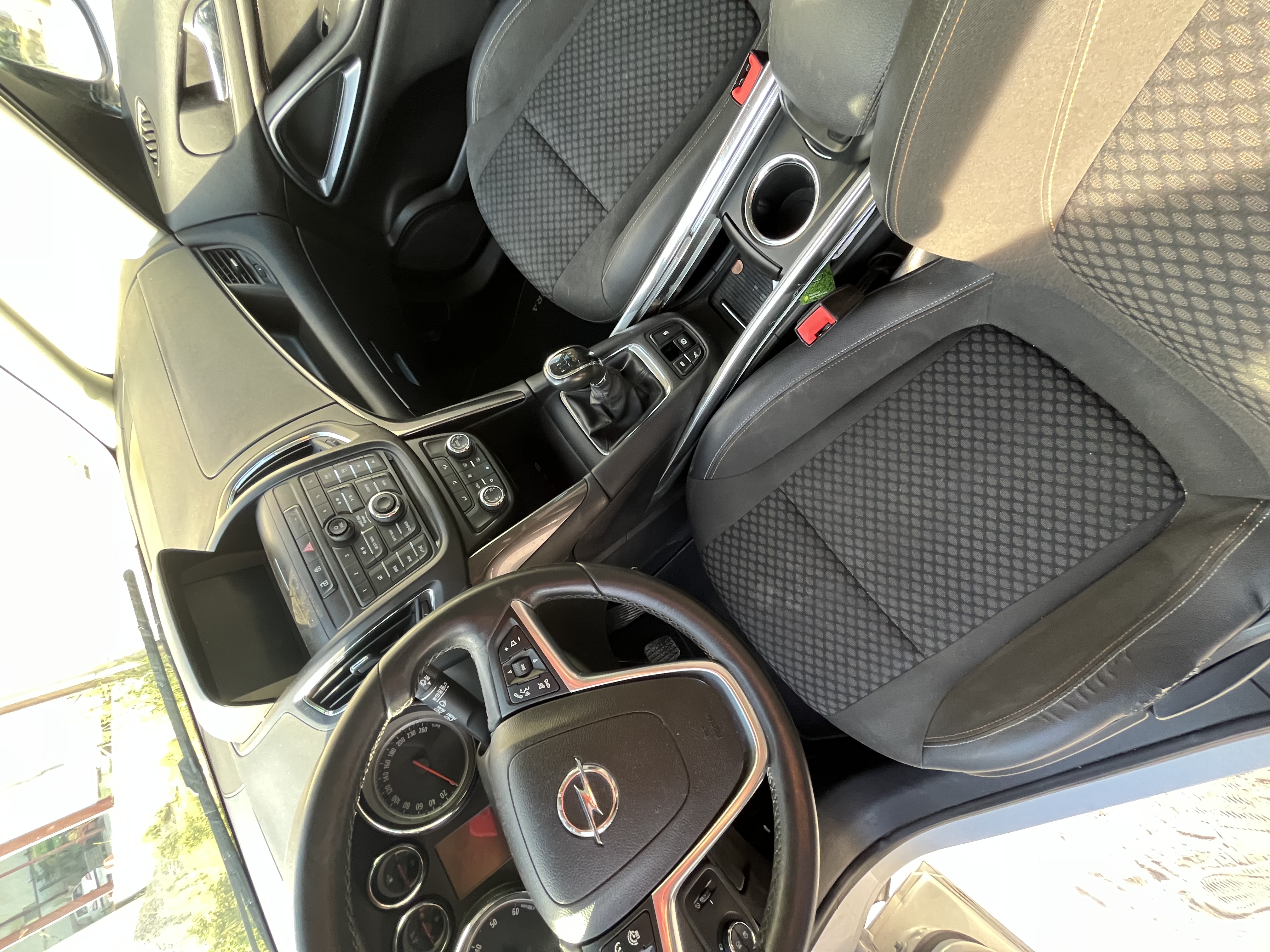 Opel Zafira Touren 7 plazas 2016 — miniatura 2