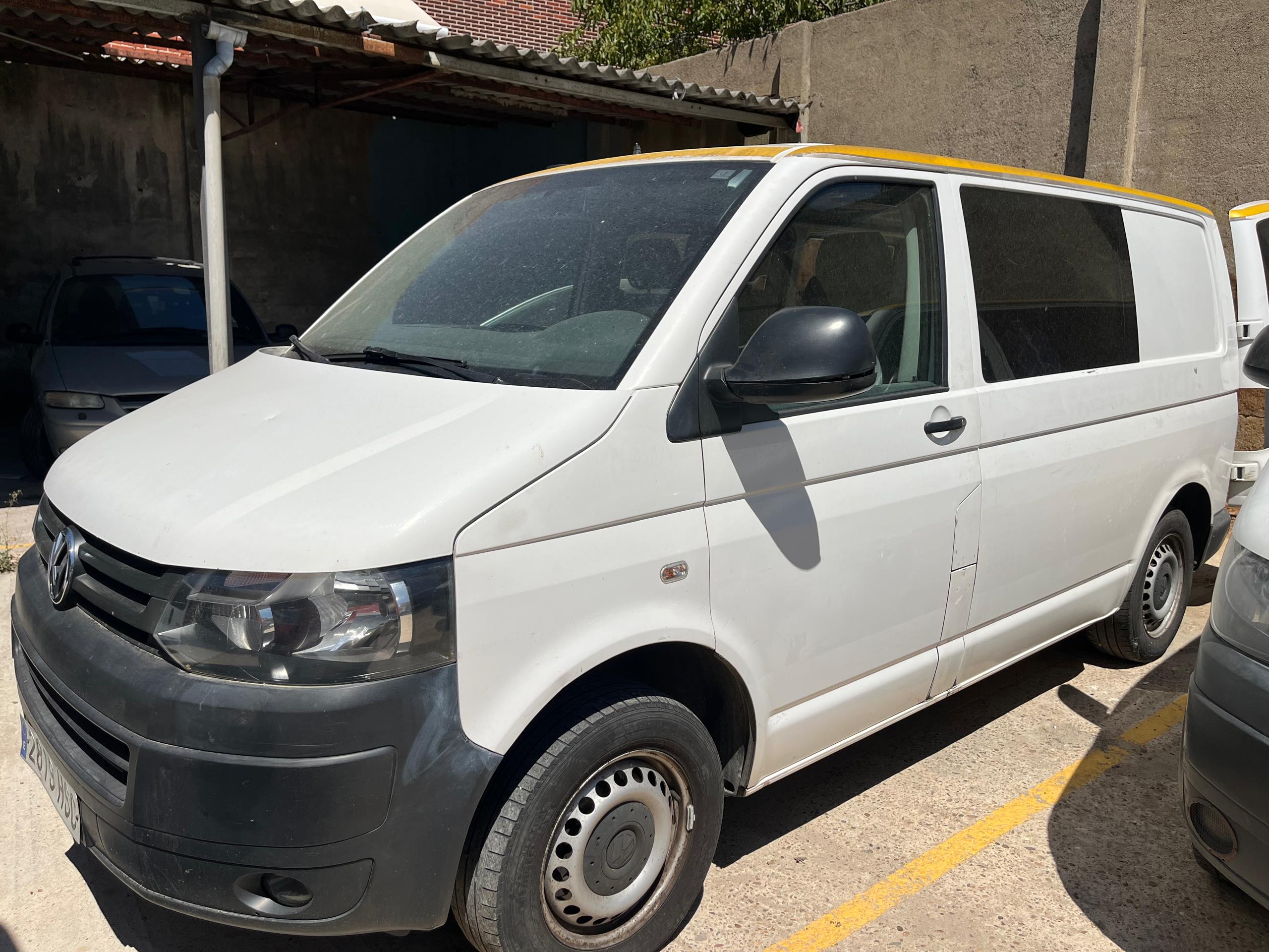 Volkswagen T5 Restyling 2012 — miniatura 2